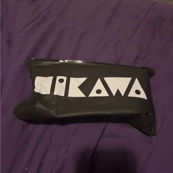 Amazing mint phone case for iPhone 12 by Bailey Hikawa - Picture 3 of 5